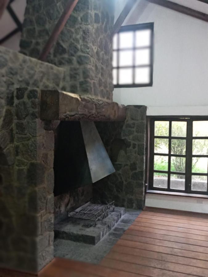 キト Quinta Los Eucaliptosヴィラ エクステリア 写真